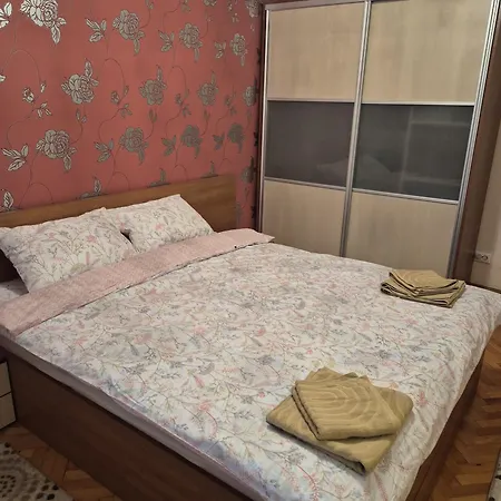 Apartment 3 Promenada Mall *