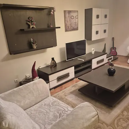 Apartment 3 Promenada Mall Craiova